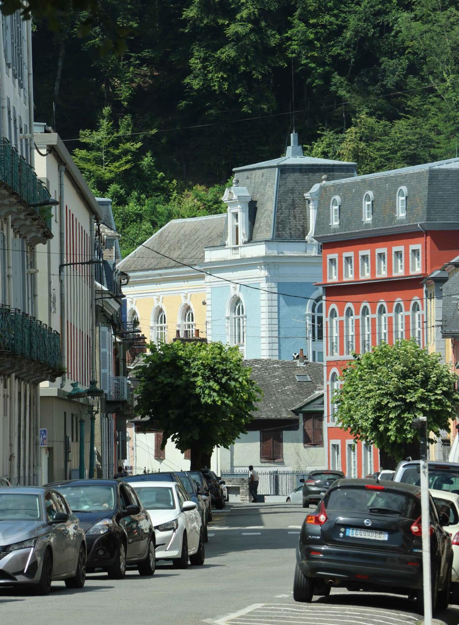 Caoubere Apartment Bagneres-de-Bigorre Luaran gambar